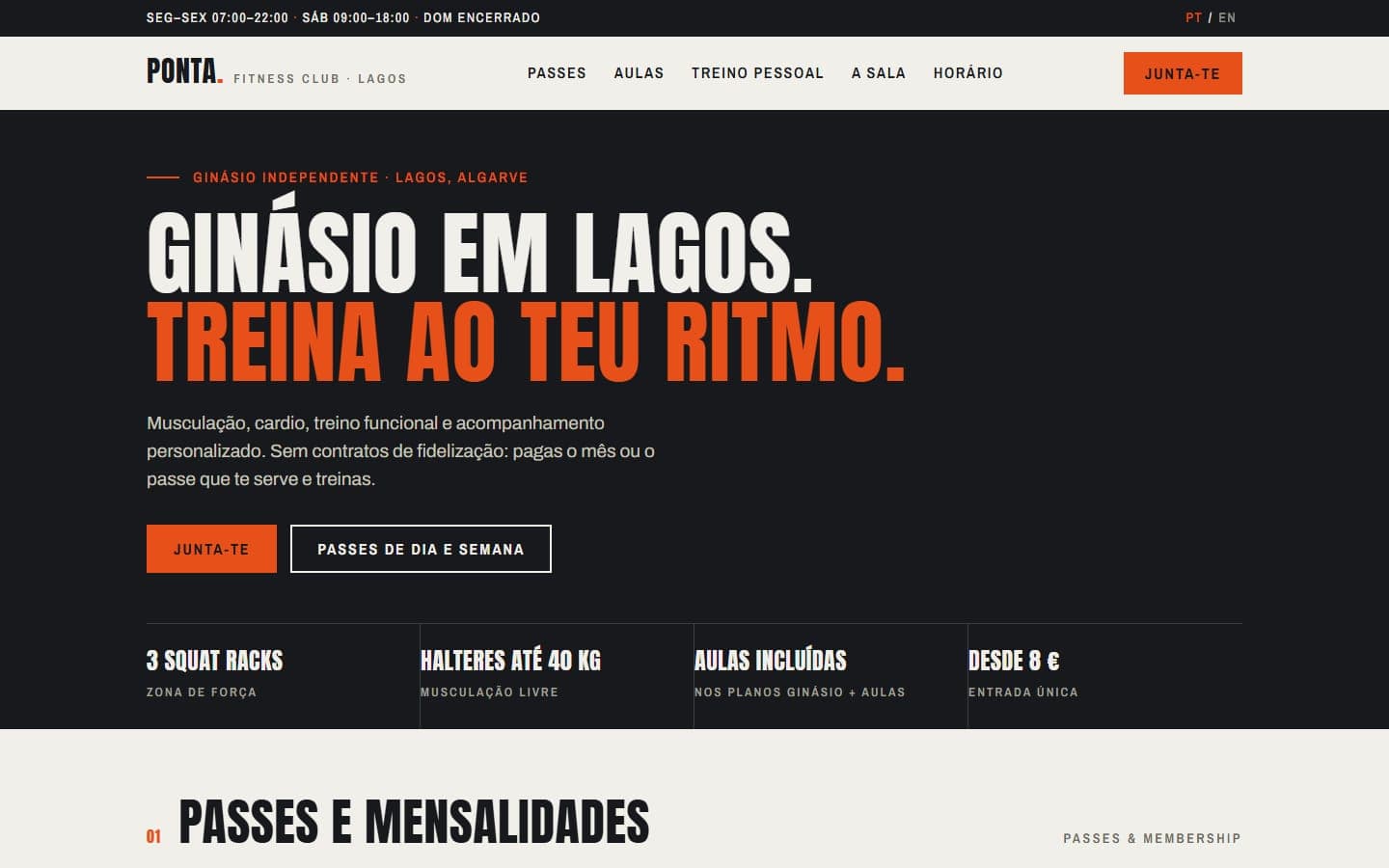 The Ponta Fitness home page: heavy display type on concrete off-white with an orange accent and the passes table.